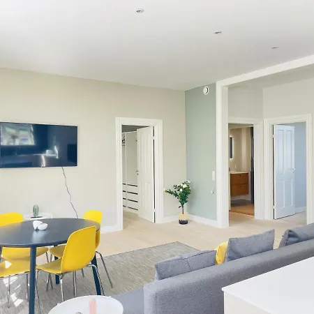 Aday - 2 Bedroom With Modern Kitchen And Free Parking Ålborg Eksteriør bilde
